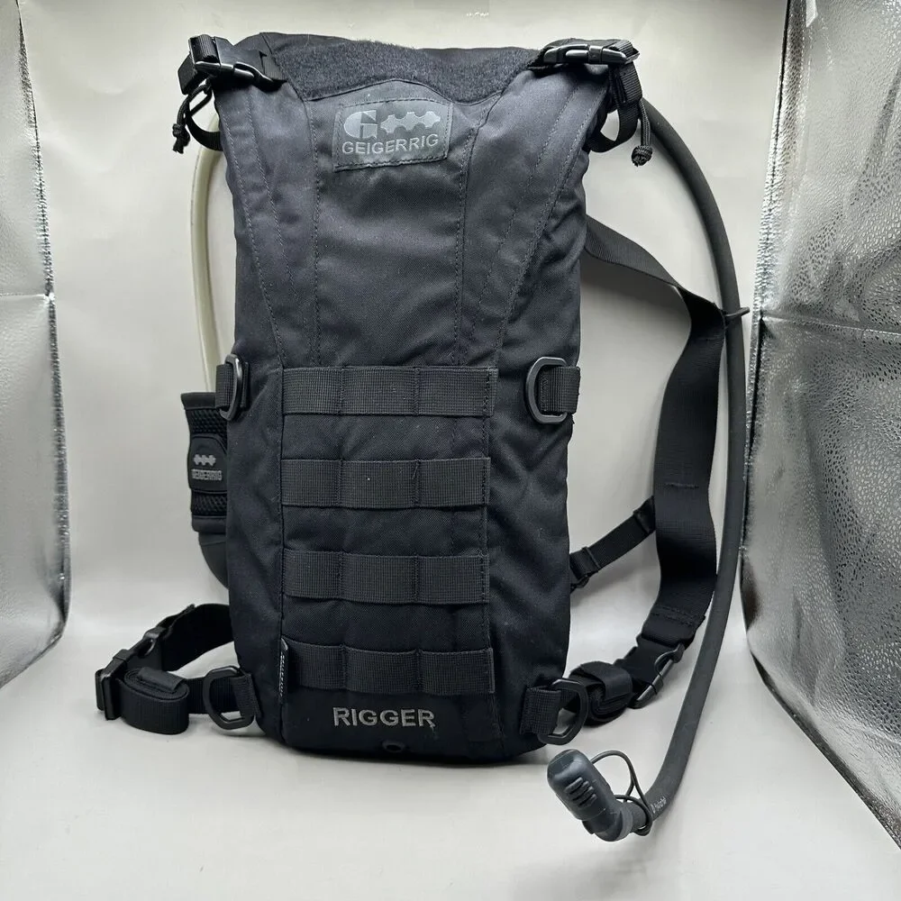 GEIGERRIG Tactical Rigger Hydration Pack 2L( Black G5-RIGGER-BK)